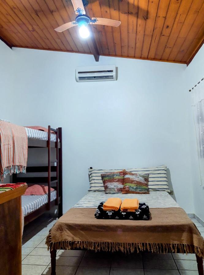 Suite Pe Na Areia- Espaco Independente Na Praia Do Curral Com Localizacao Privilegiada - Simplicidade E Comodidade Com O Por Do Sol Mais Lindo De Ilhabela - Melhor Custo Beneficio Para Ate 4 Pessoas , Na Av Jose Pacheco Do Nascimento Nº 7682 エクステリア 写真